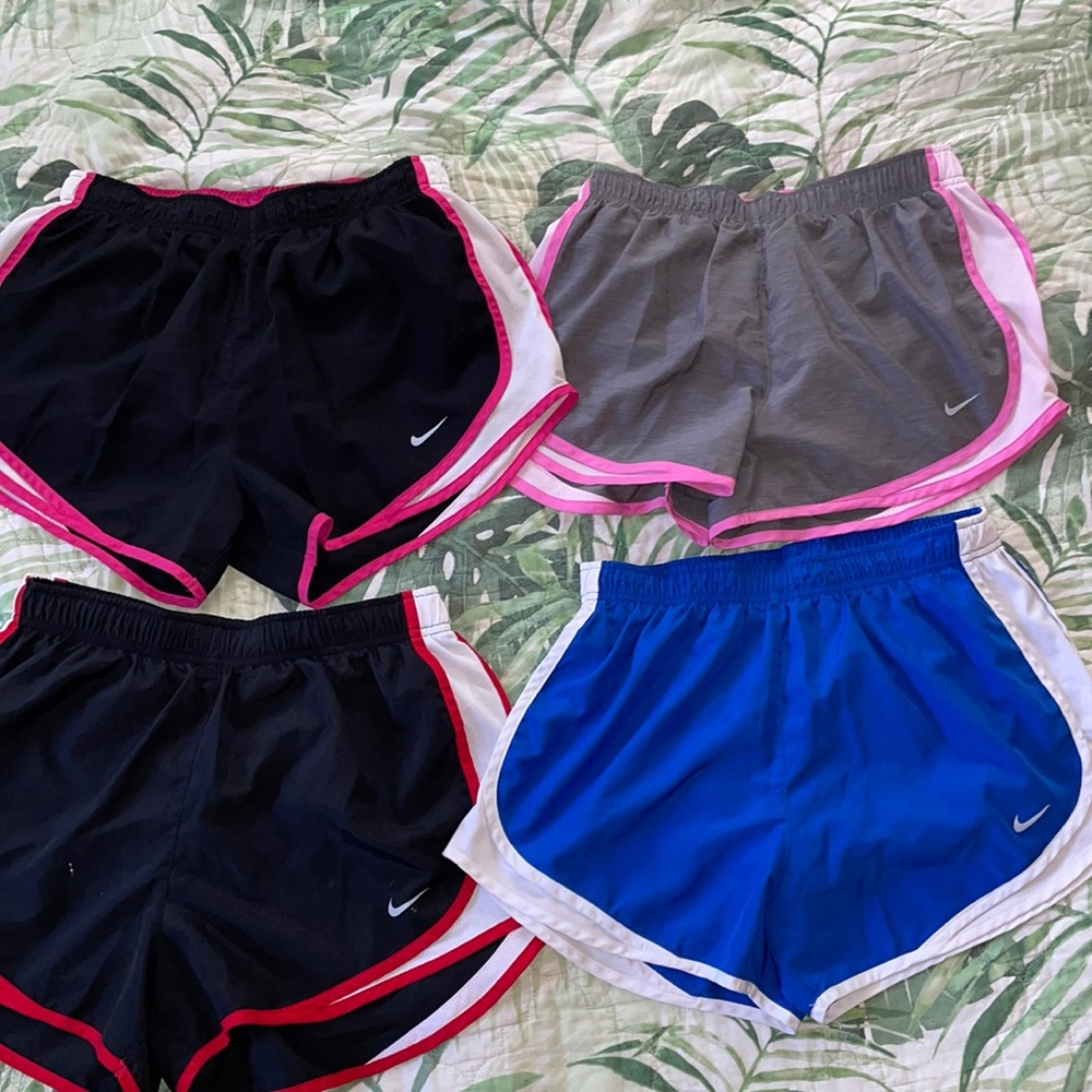 Nike Dri Fit Running Short Lot MEDIUM